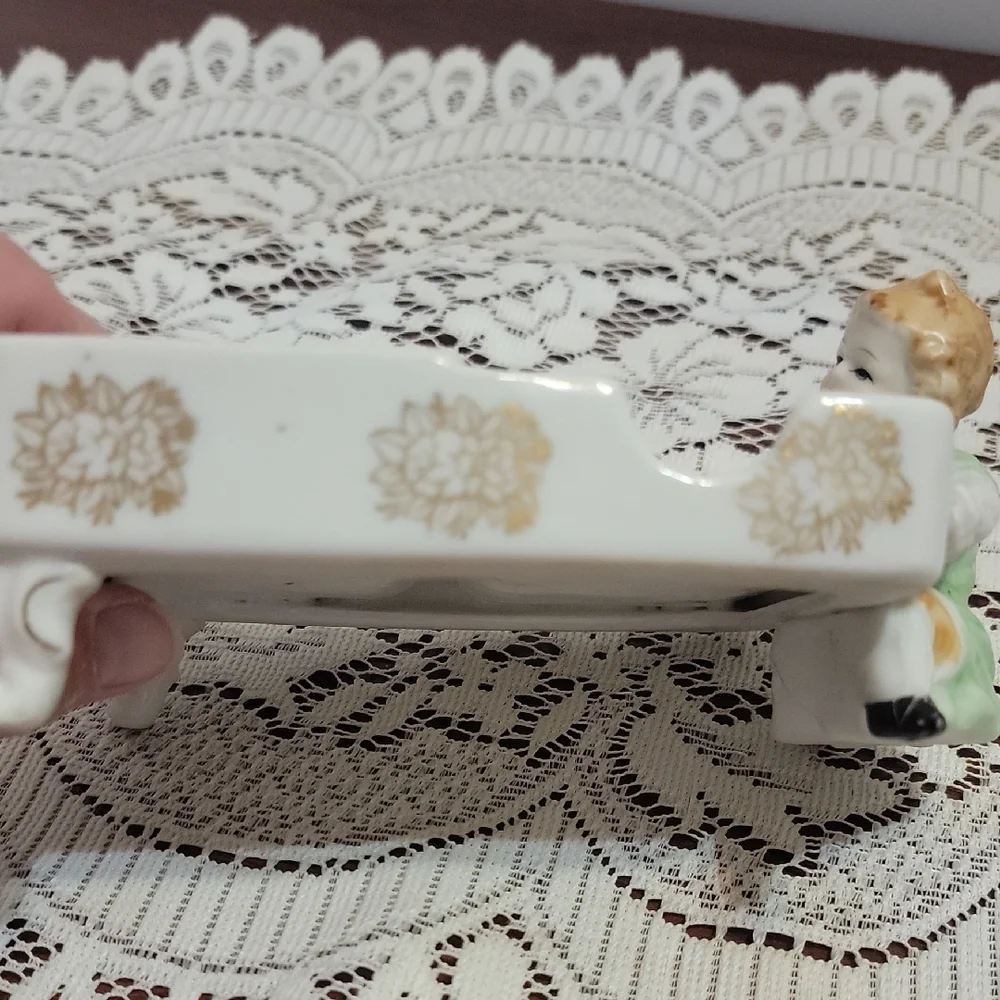 Vintage Ashtray And Cigarette Holder